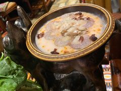 -老牌坊云南鱼豆花火锅(爱建店)