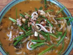小锅米线-云之南(八里庄店)