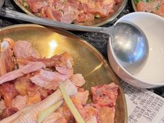 -一席地·本地鸡窝·杭帮鸡火锅(萧山银隆百货店)