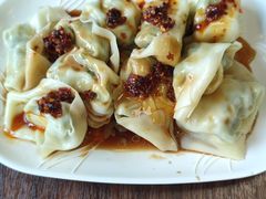 特色冷馄饨-王家沙点心店(西康路店)