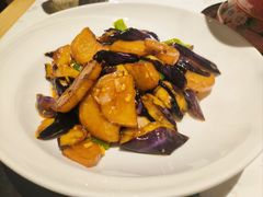 -关东小磨东北菜(漕河泾印象城店)