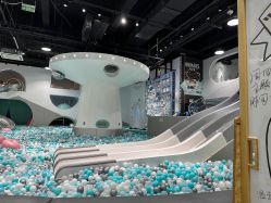 -MINI MARS KIDS CLUB亲子家庭中心(长宁天山店)