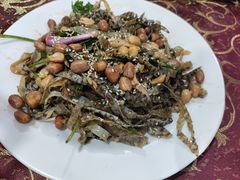 -章记正宗南岗鱼蛋火锅