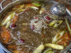 -乡土黄·鲜牛肉火锅·小龙虾(兴业街店)