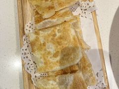 -小鱼小牛(世欧广场店)