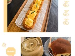 -半勺舒舒生日蛋糕店