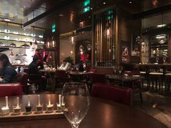 -恰餐厅及酒吧 CHAR Bar & Grill (北京丽都皇冠假日店)