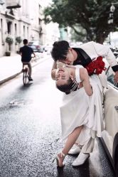 -雪中彩影婚纱摄影·微光艺术中心