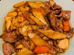 菌菇炒牛肉-丽江金茂凯悦臻选酒店-滇香馆