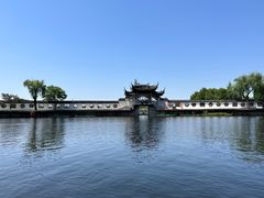 -绍兴东湖风景区
