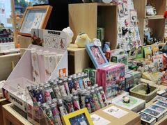 -猫的天空之城概念书店(杭州南宋御街店)