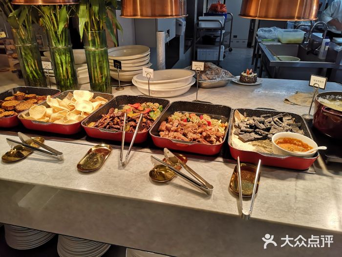 晶丽香榭自助餐(南京大饭店)图片