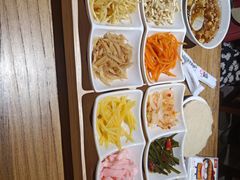 -怪噜范·老贵阳街头名小吃(鸿通城店)