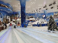 -长沙湘江冰雪世界