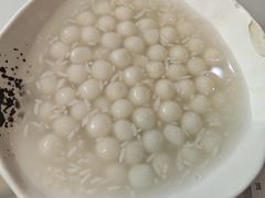-德林酸菜鱼火锅(南丹店)