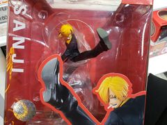 -泡泡玛特POPMART(上海环球港店)