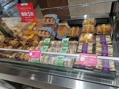 面包甜点陈列柜-味多美(梅陇西路店)