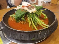 -喇喇排骨火锅·传统韩式脊骨汤(望京西园总店)