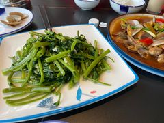 -鑫悦楼煎蟹·16年海鲜大排档