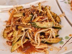 -长寿参鸡汤(朝韩风情街店)