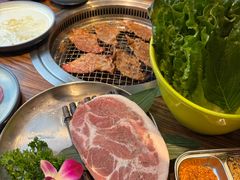 -明洞阿姨·韩式酱蟹烤肉·创意料理(三元桥店)