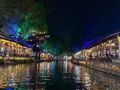 -周庄红庭演艺酒吧