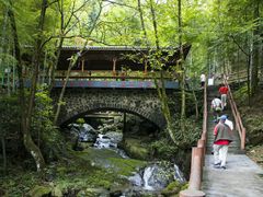 -藏龙百瀑风景区
