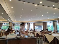 -怡园饭店-餐厅(四望亭店)