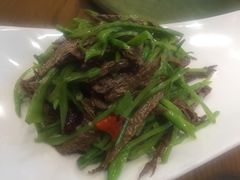 -秦唐一号西安菜馆(钟楼店)