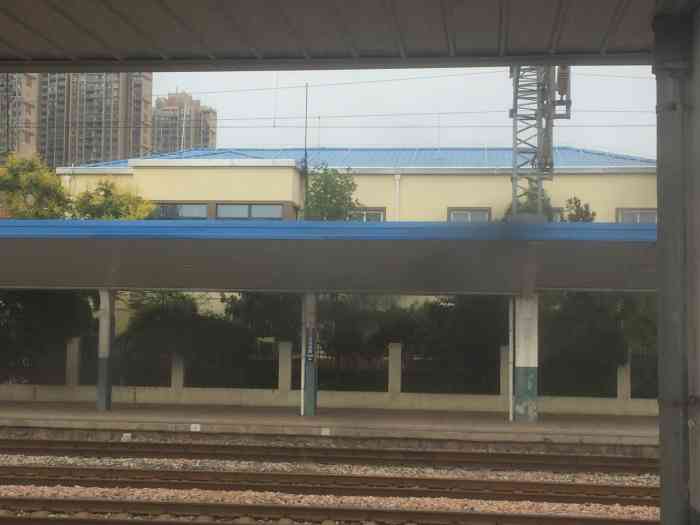 砀山站-"砀山火车站,我简直惊呆了.其实也应该在预."-大众点评移动版