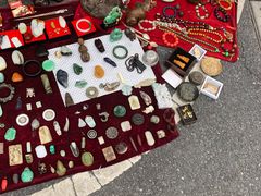 -云洲古玩城(大木桥路店)