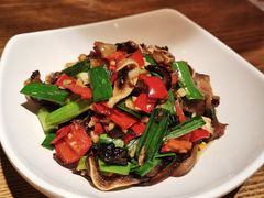 小炒腊猪脸-茅炒屋龙虾·烧烤·湘菜(新河路店)