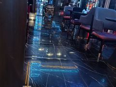 -屋有岛沉浸游戏旗舰店(中山公园店)