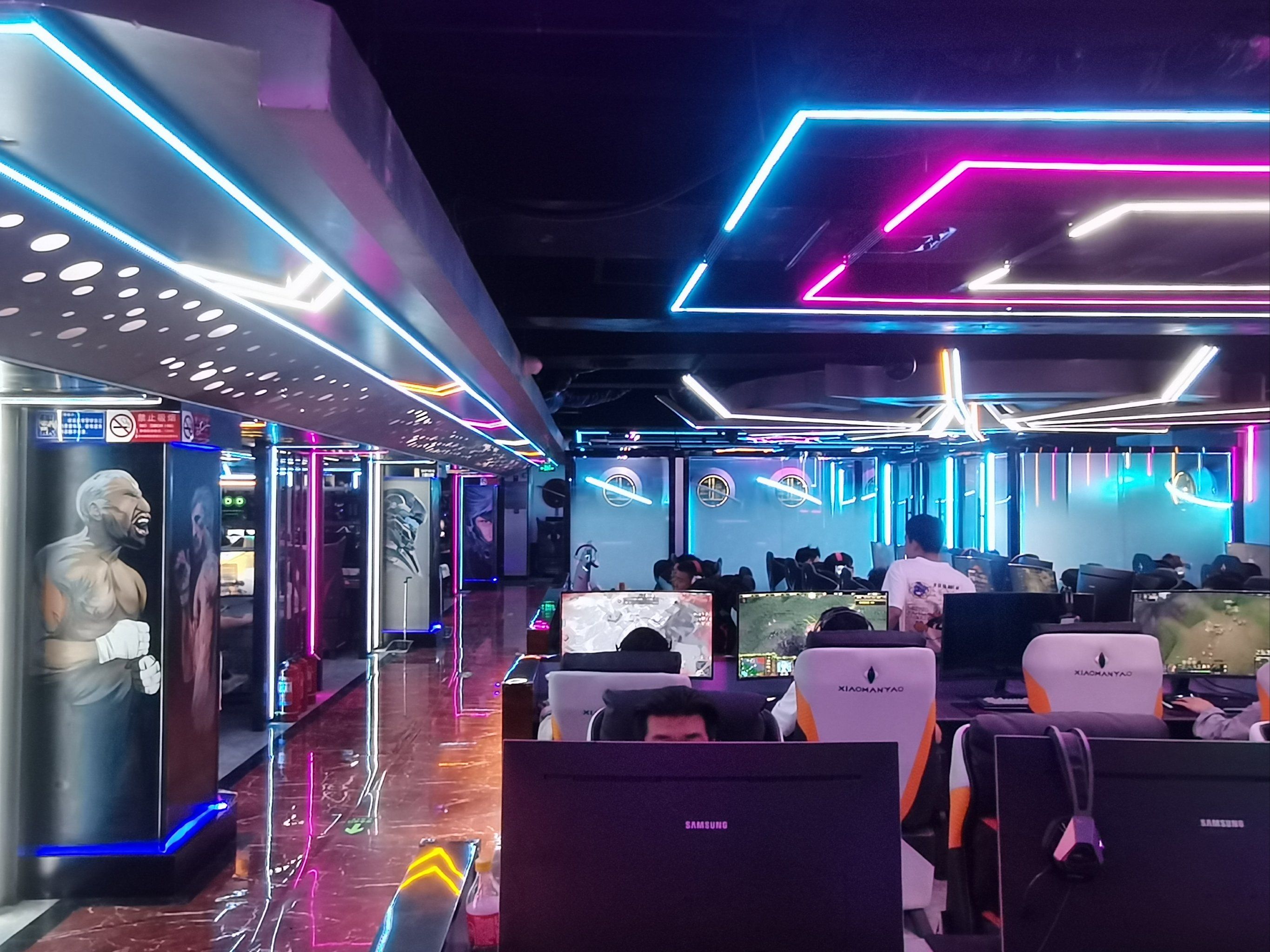 游戏控的福音,网咖来袭!