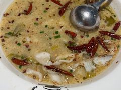 -江渔儿酸菜鱼(奥园广场金发购物中心店)