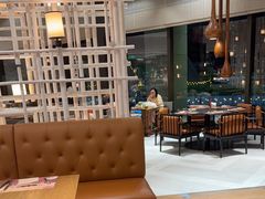 -松咖啡自助餐厅·松北香格里拉