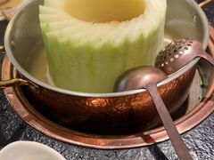 -得意咚瓜·顺德鱼生·冬瓜火锅(深圳首店)