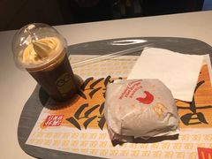 -麦当劳(百联西郊购物中心店)