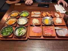 -银米·云南传统过桥米线(双廊黑金冠店)