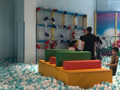 -蒙特利亲子乐园