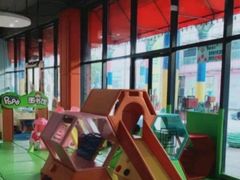 -蓝旗亲子游泳(范湖万达广场店)