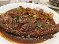 红烧鲫鱼鱼籽鱼泡-庆庆酒家(清潭路店)