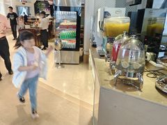 -荣誉国际酒店-云顶旋转餐厅