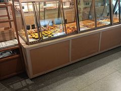 -Dough&Joe团憩(瑞虹天地月亮湾店)