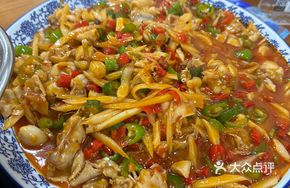 Sichuan-style Stir-fried Frog with Green Peppercorns