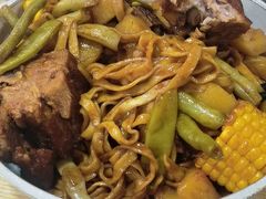 -内蒙焖面大盆骨餐馆(山大路店)