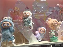 -泡泡玛特POPMART(侨福芳草地店)