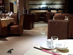 大堂-老人和饭店(打浦路店)