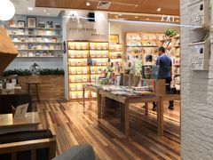 -猫的天空之城概念书店(印象城购物中心店)