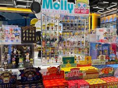 -泡泡玛特POPMART(侨福芳草地店)